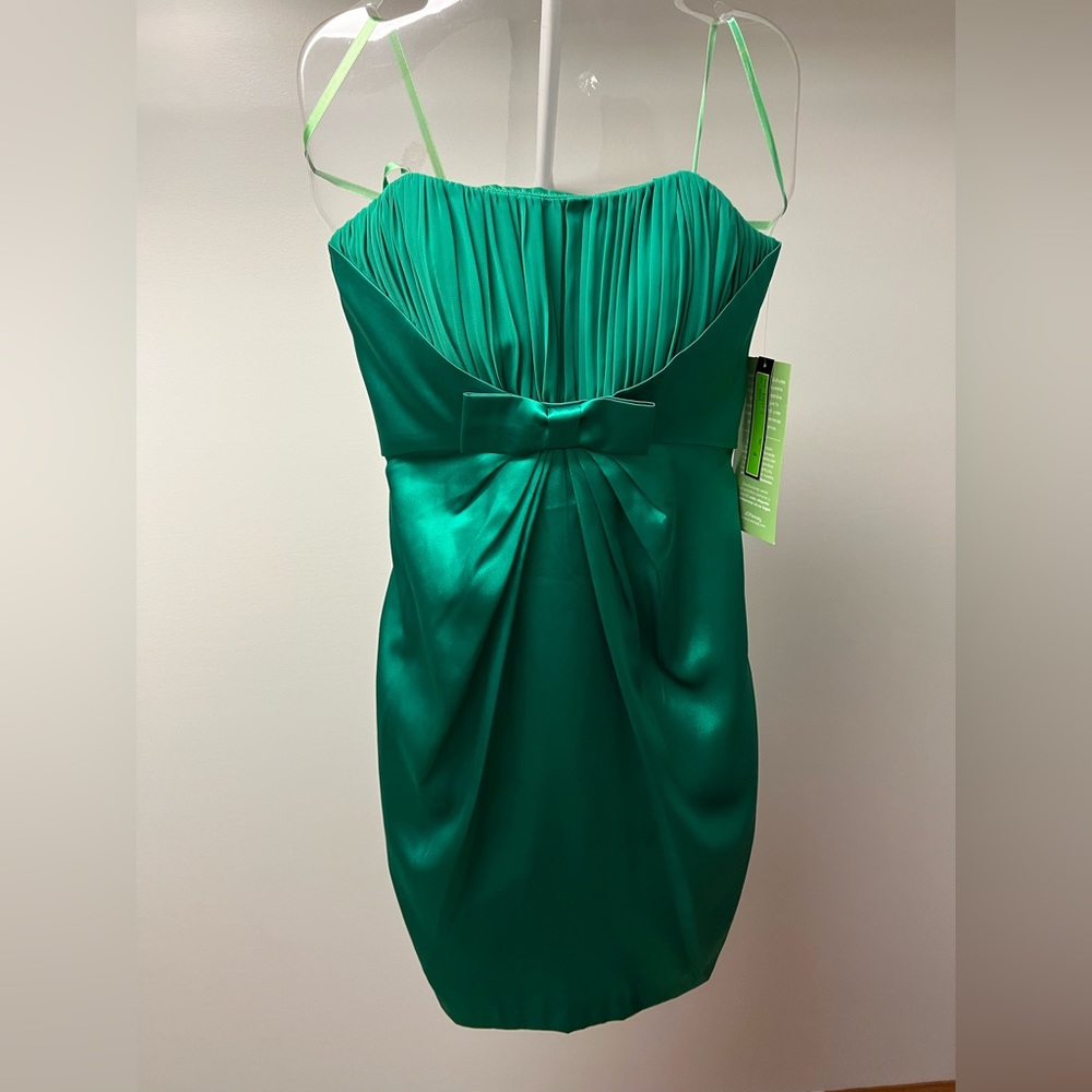 NWT cocktail dress. Prom dress. Wedding guest dress.